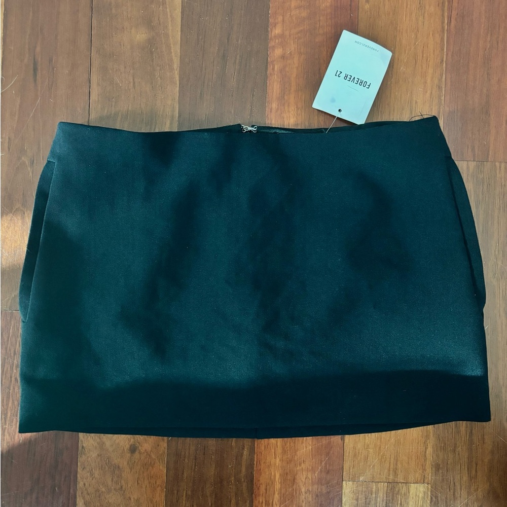 Forever 21 Classic Black Pencil Skirt